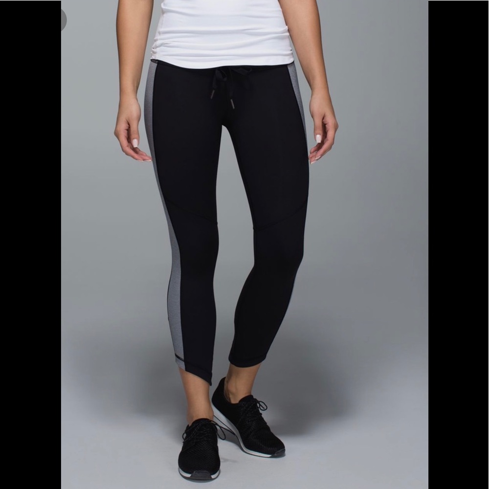 Lululemon Retreat 7/8 Pant